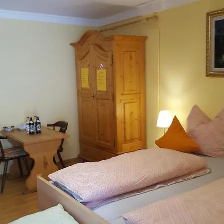 아파트 Am Berg-ferienwohnung 에탈