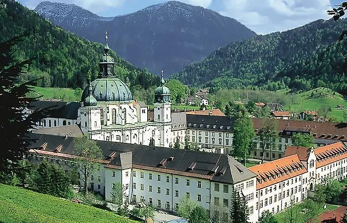 Am Berg-ferienwohnung